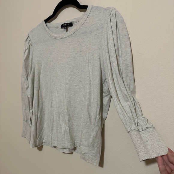 7 For All Mankind Tops - ♻️ 7 For All Mankind Cream/Gray Blouse